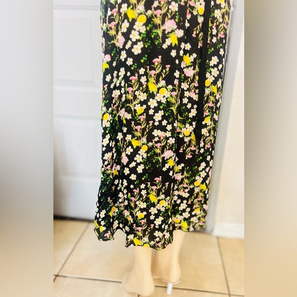 Cynthia Rowley Capri Dress -Black floral size 8 New - Picture 10 of 14